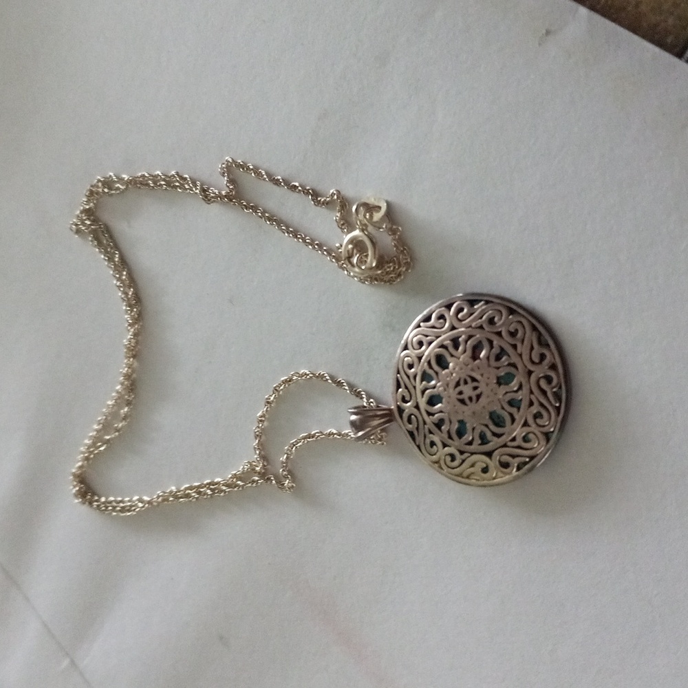 Vintage .925 Silver Flower of Life Pendant Engraved Script Necklace